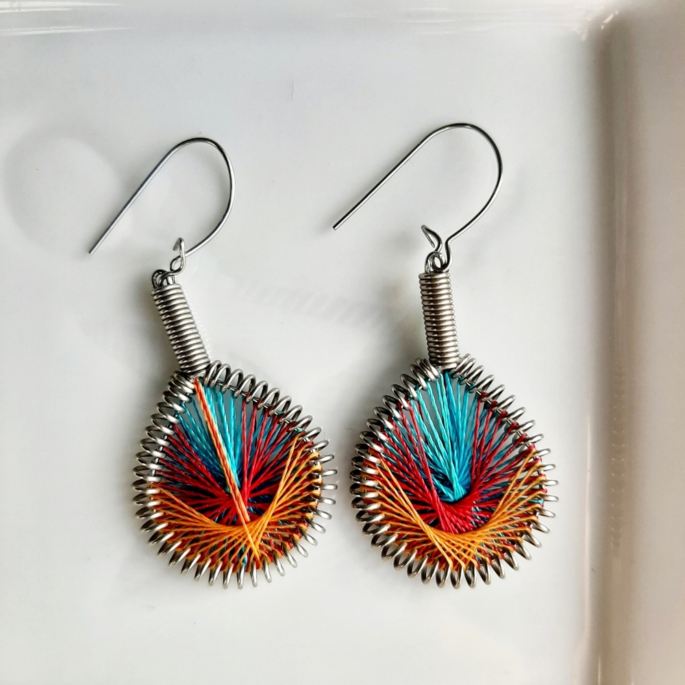 ⭐️5/$20 (2) Beach Boho Earrings Bundle - Picture 7 of 7